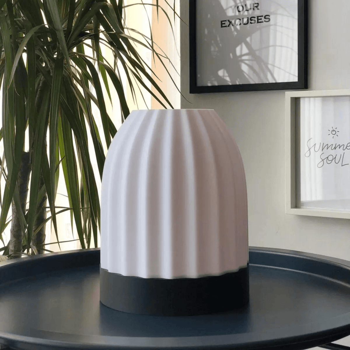 Modern Bedside/Table Lamp - Cactus - vinterro