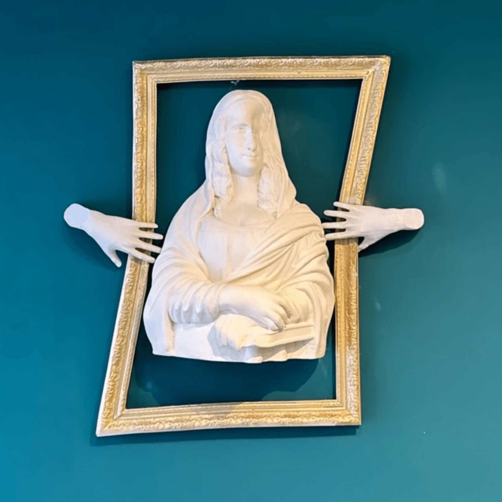 Design Mona Lisa Wall Bust Sculpture - vinterro