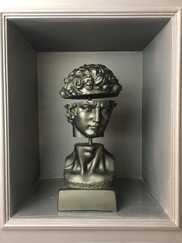 Design Bust
