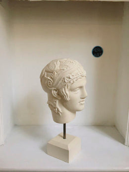 Ares