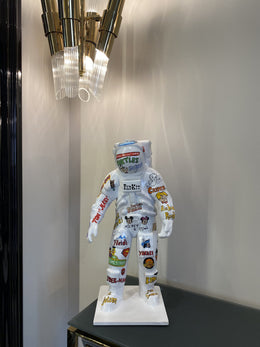 Design Cartoon Astronot