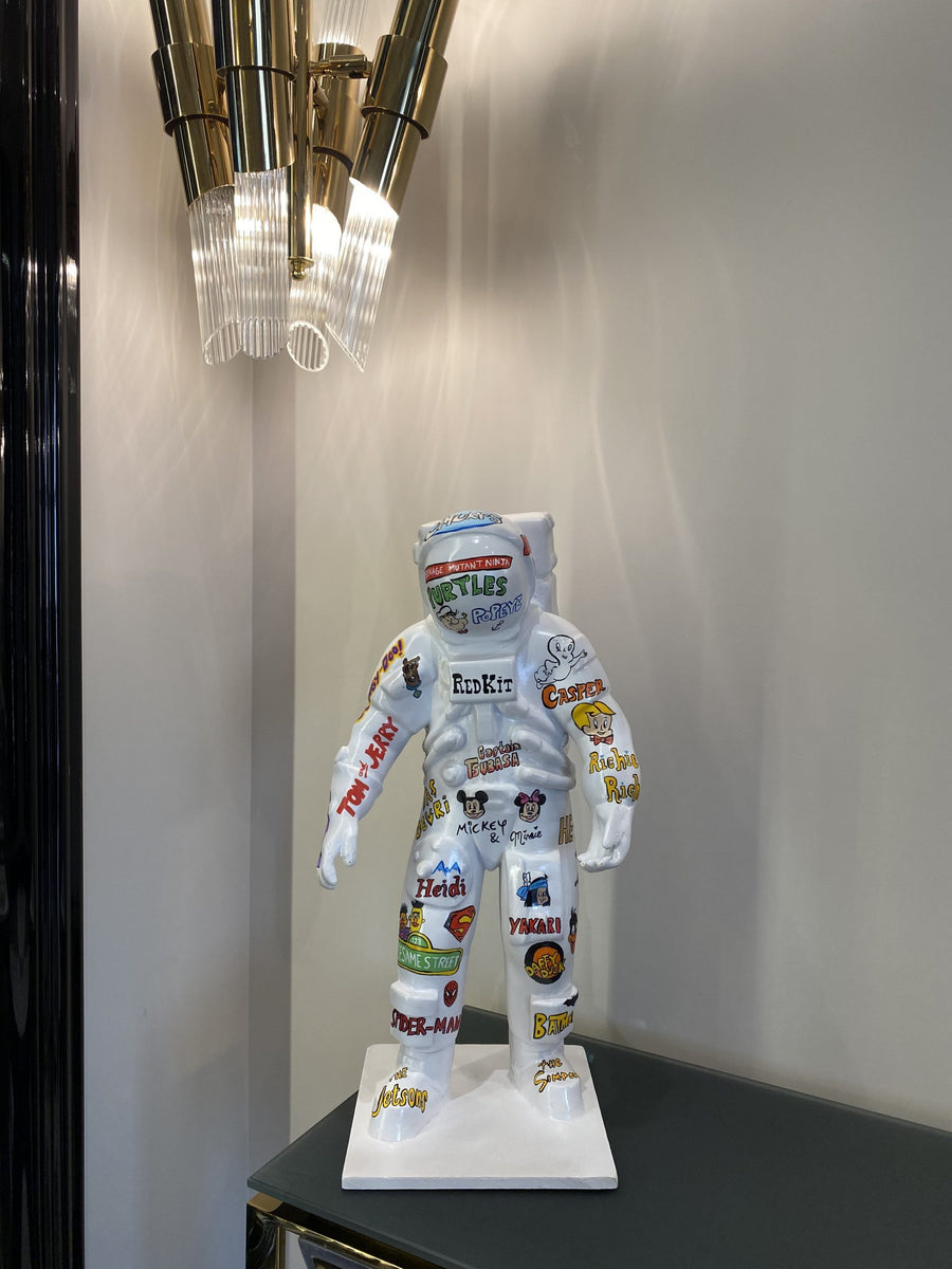 Design Cartoon Astronot