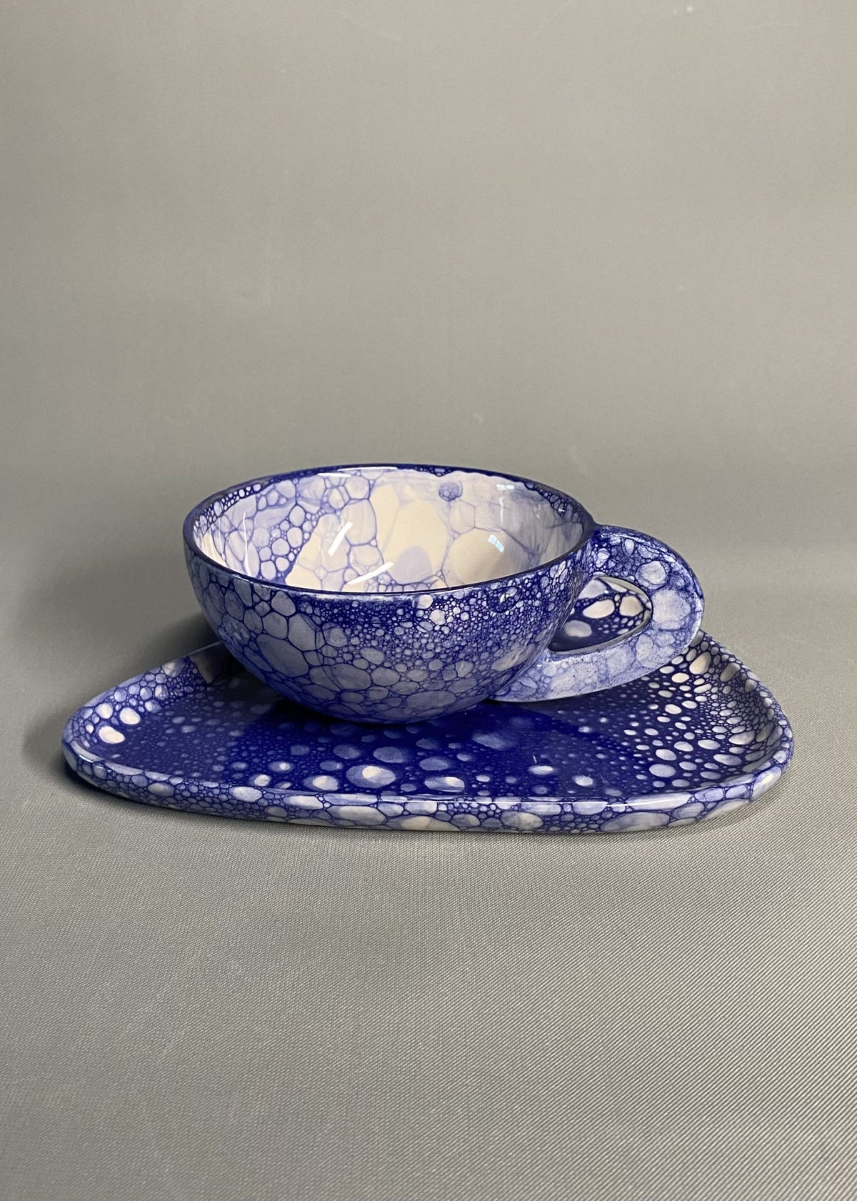 Blue Balloon Effect Handle Latte | Drag&Drop