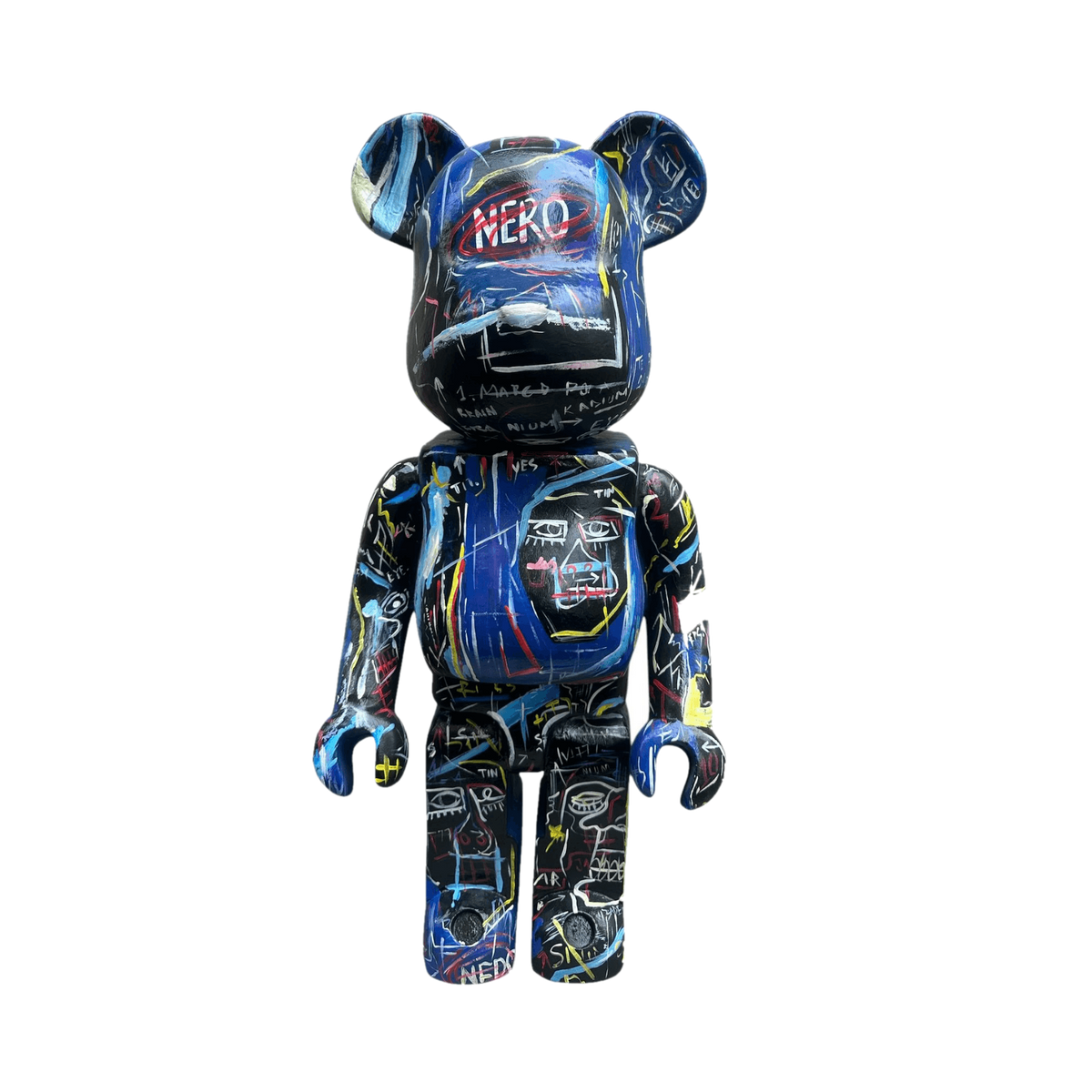 Design Bearbrick Basquiat 2 – Pop Art heykel şeffaf ana ürün görseli | Drag&Drop