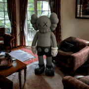 Design Kaws Sculpture - vinterro