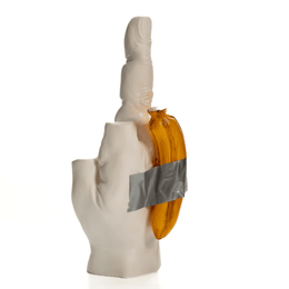 Design Love Banana Sculpture - vinterro
