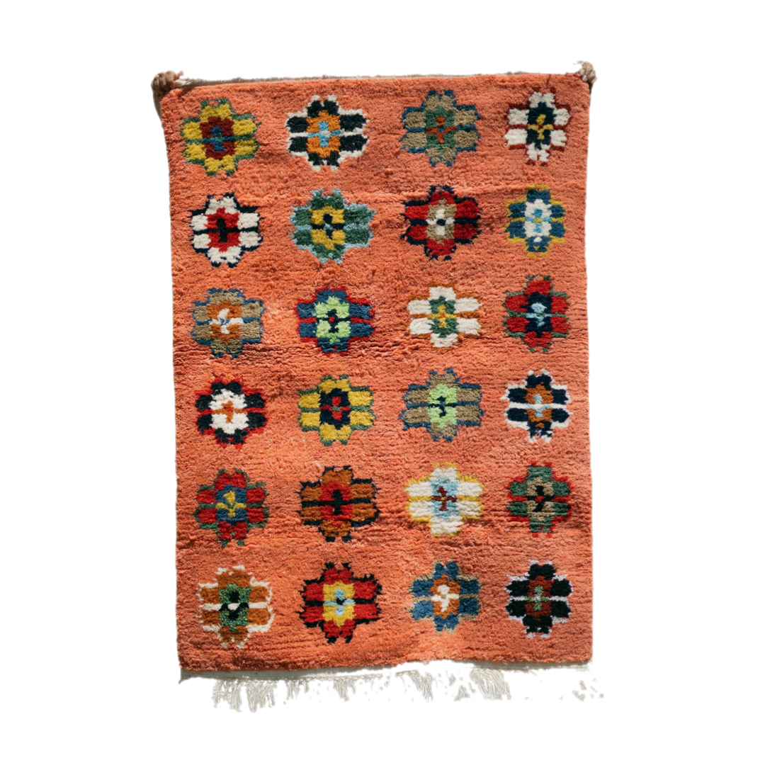 Flowers El Dokuma Halı - Somon – yün halı şeffaf ana ürün görseli | Drag&Drop