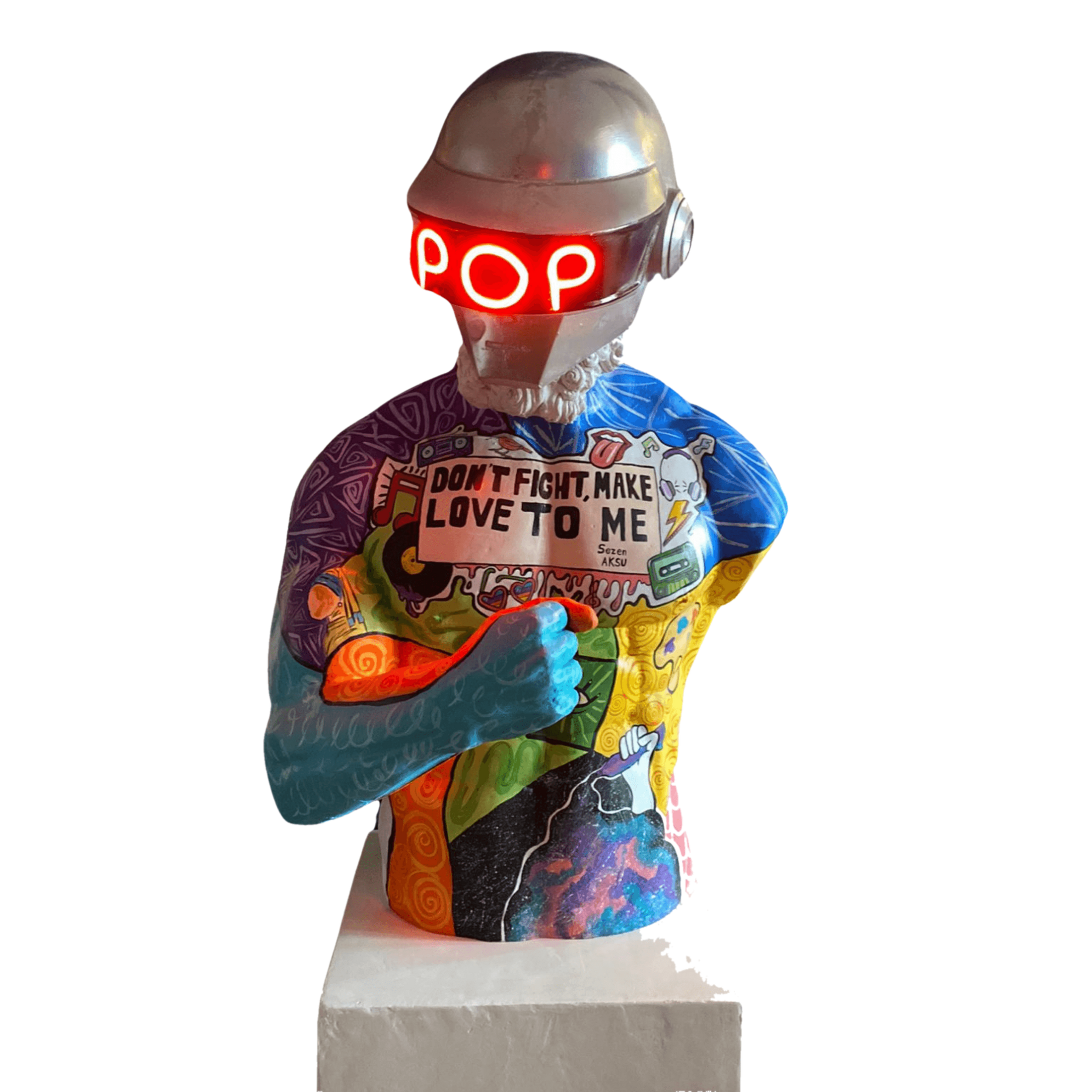 Drag&Drop transparent product image - Hercules Pop Helmet Sculpture