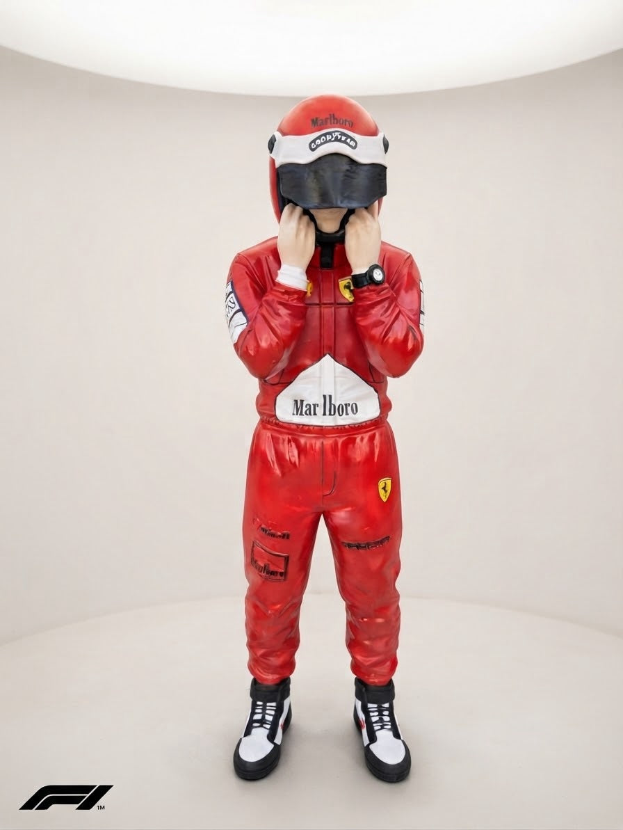 Formula 1 Yarışçı Heykeli - Büyük Boy – kaynak ürün görseli | Drag&Drop