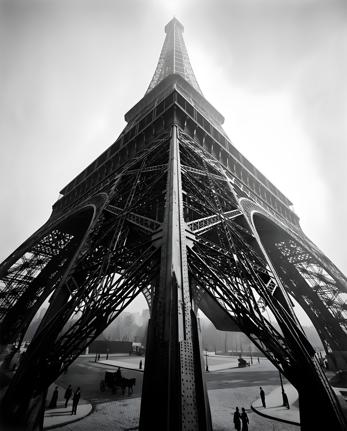 Kavi Living Eiffel Tower görsel 3