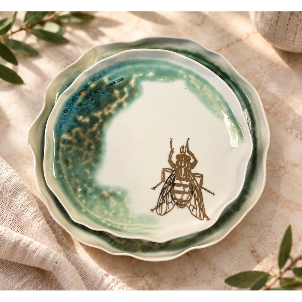 Altın Sinekli Porselen Tabak - Mamezon Ceramics
