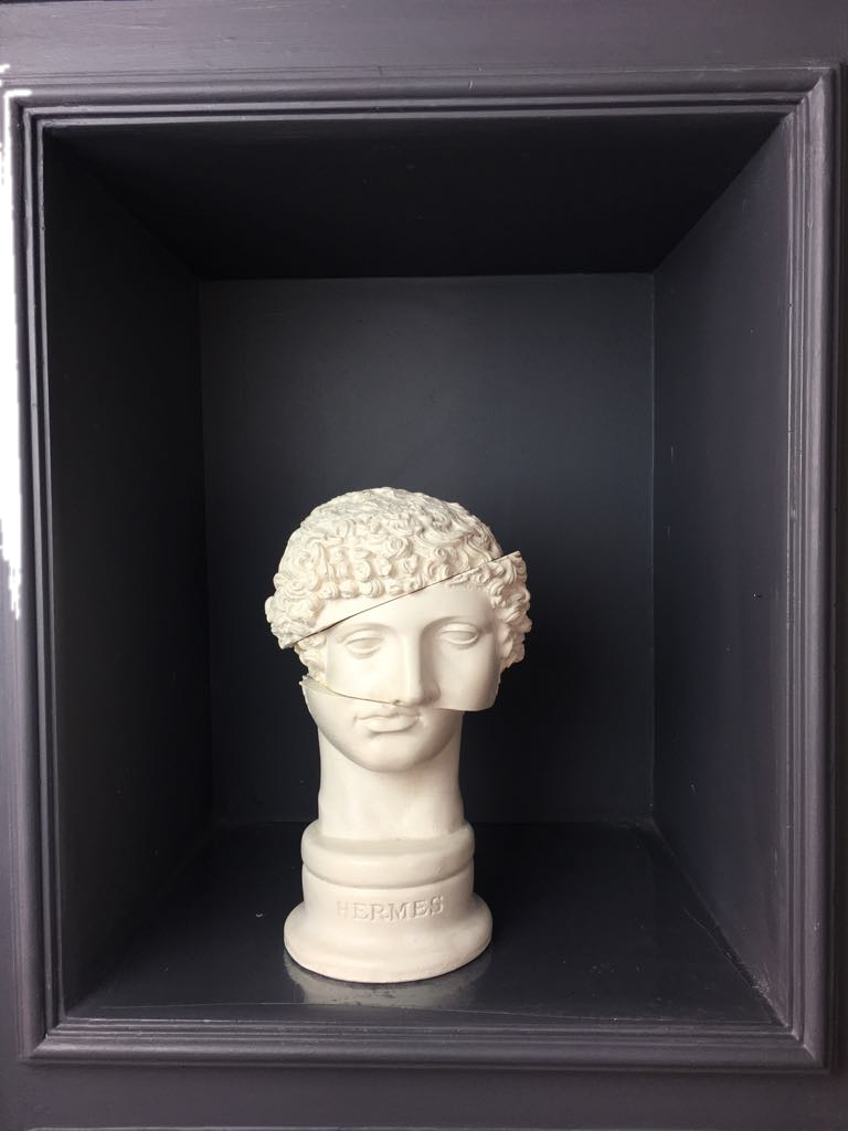 Drag&Drop transparent product image - Design Hermes Bust- Triangular Face
