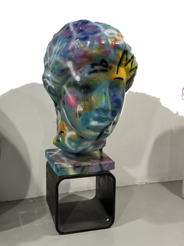 Drag&Drop transparent product image - Graffiti Bust Hera