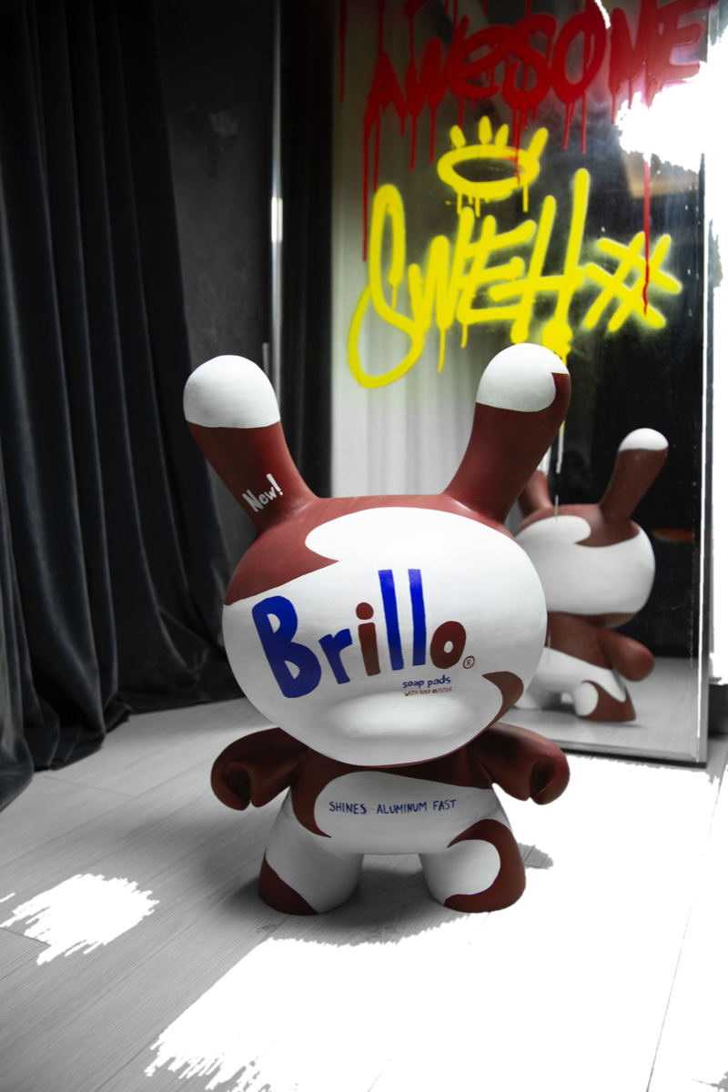 Drag&Drop transparent product image - Kidrobot - Brillo