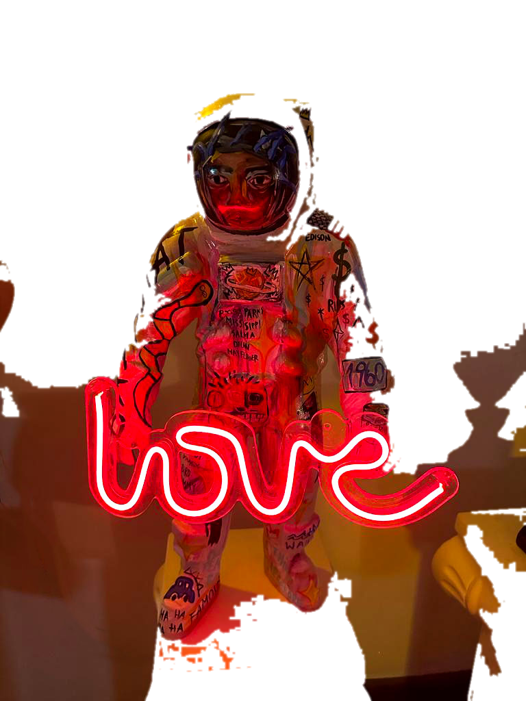 Drag&Drop transparent product image - Love Basquiat Astronot