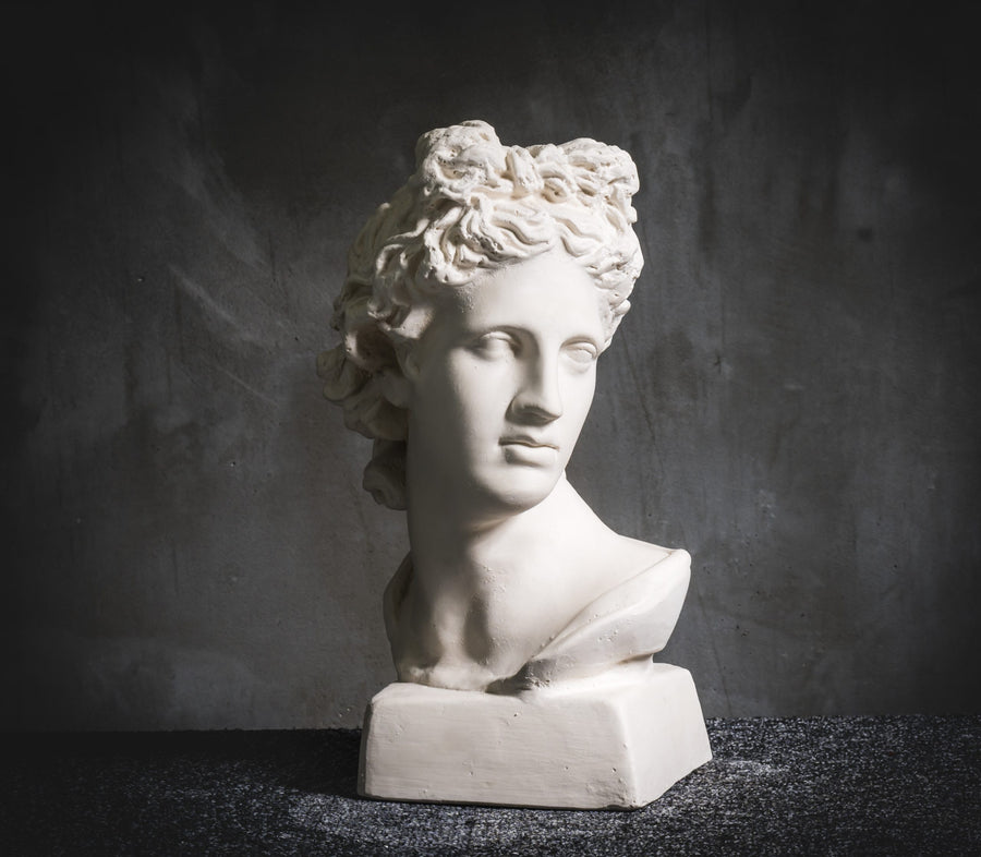 Küçük Apollo Büstü