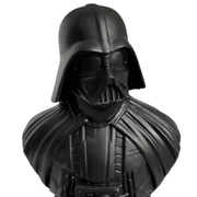 Darth Vader sculpture - vinterro